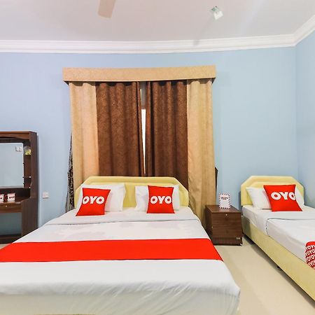 Super Oyo 110 Ras Al Hadd Guest House Eksteriør billede