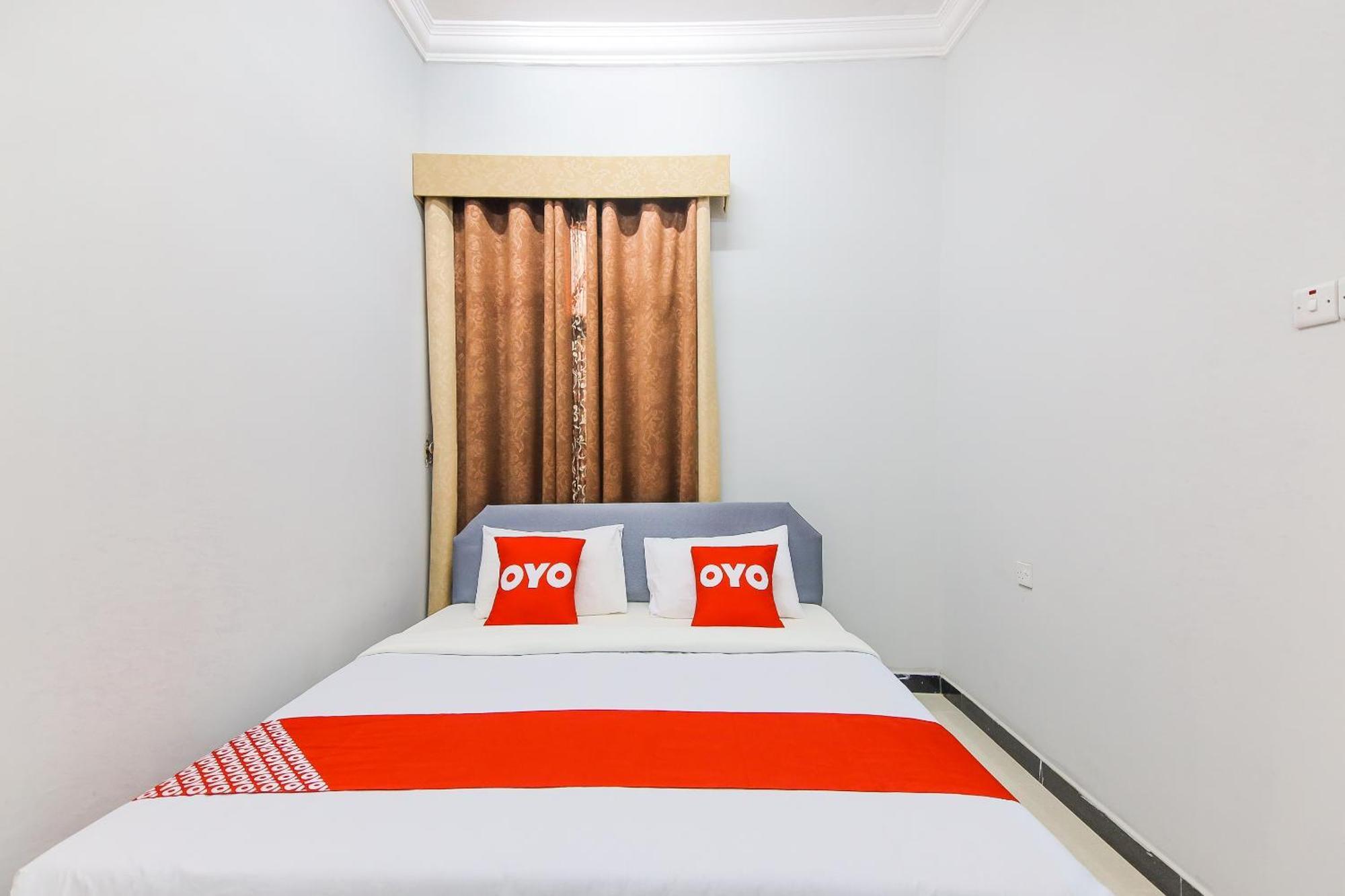 Super Oyo 110 Ras Al Hadd Guest House Eksteriør billede