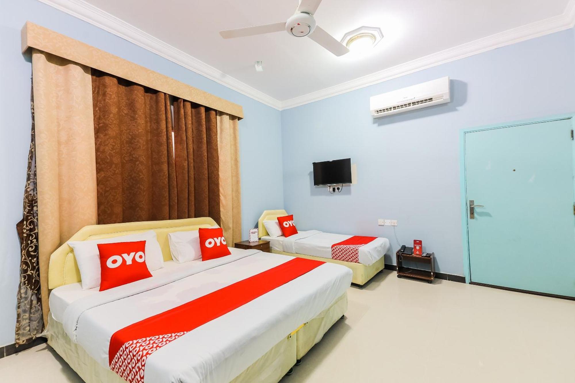 Super Oyo 110 Ras Al Hadd Guest House Eksteriør billede